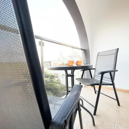 Pandora Apartament *