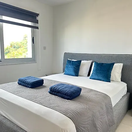 Pandora Apartment